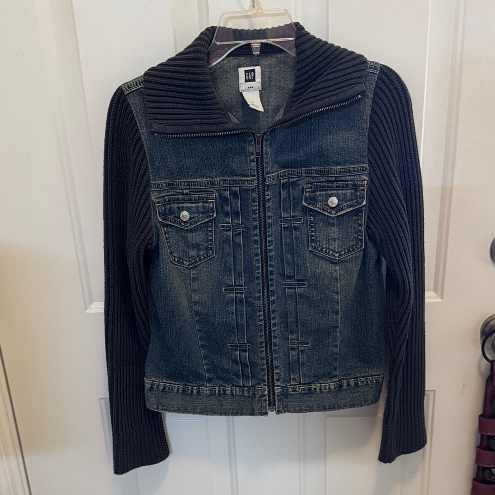 Gap S jean jacket with sweater sleeves
